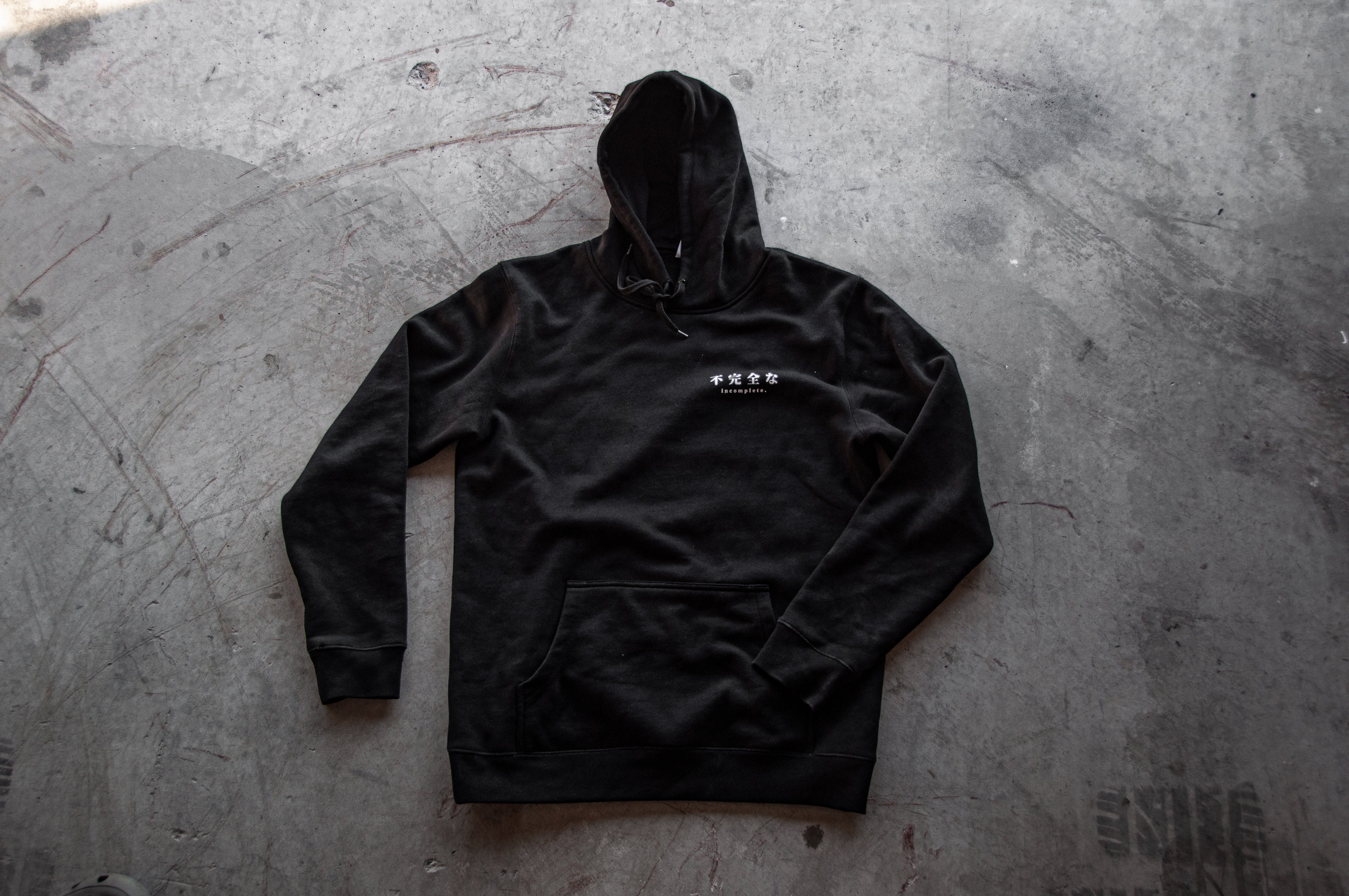 Incompletegl Unisex Raijin x Mecha - Hoodie - Black - 300 GSM (Size S, M, L, XL, XXL) - Image 3
