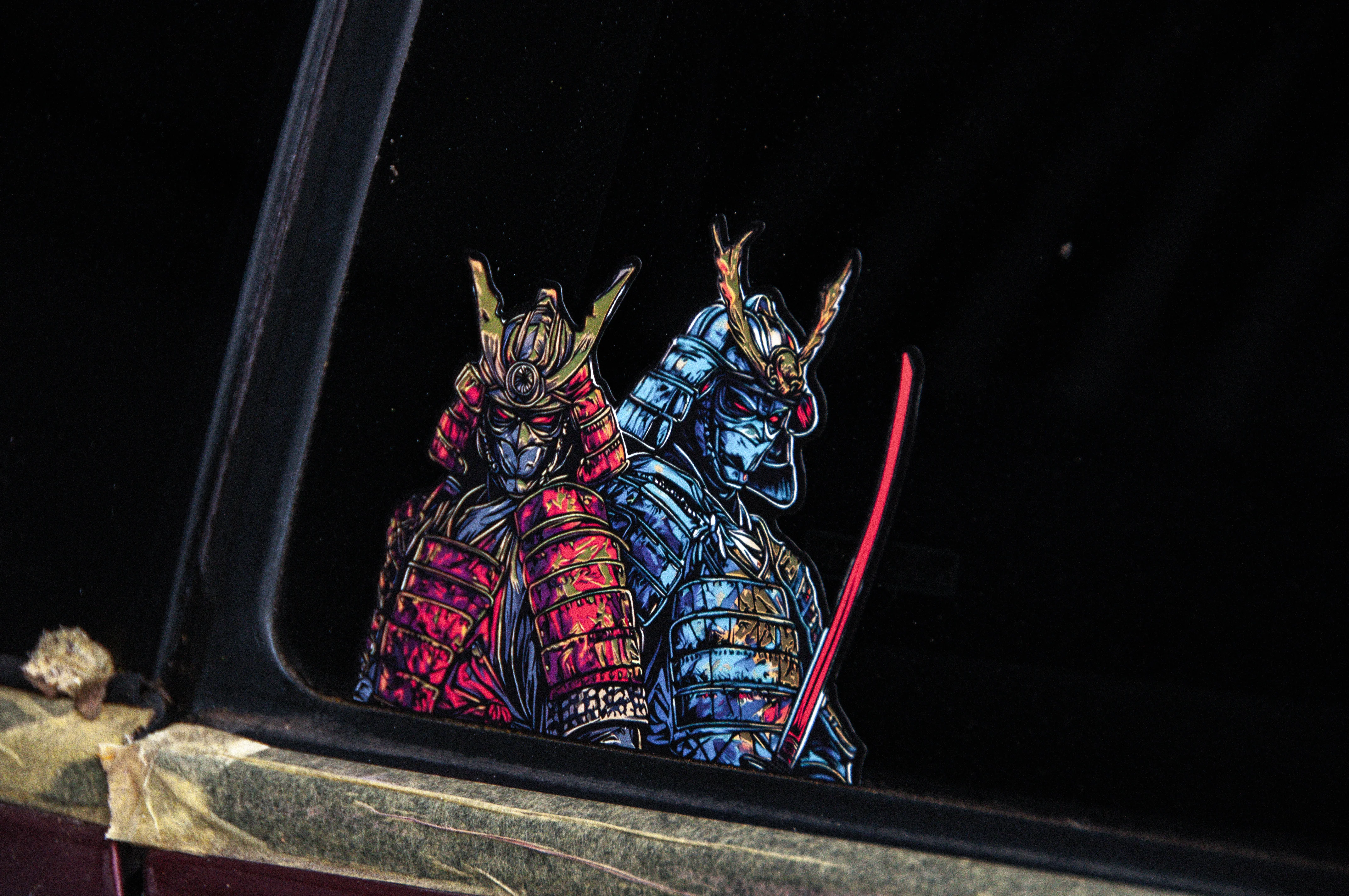 Samurais x Red & Blue! | Holographic Peeker Decal